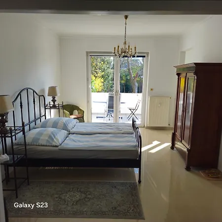 Ganze Mit Garten * 不莱梅