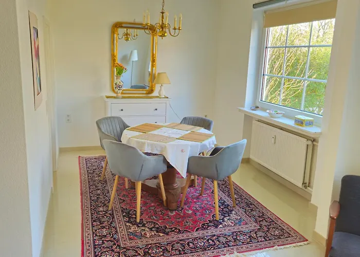 Ganze Mit Garten 公寓 不莱梅