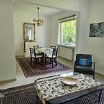 Апартаменти Ganze Mit Garten Бремен