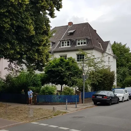 Ganze Mit Garten 公寓 不莱梅